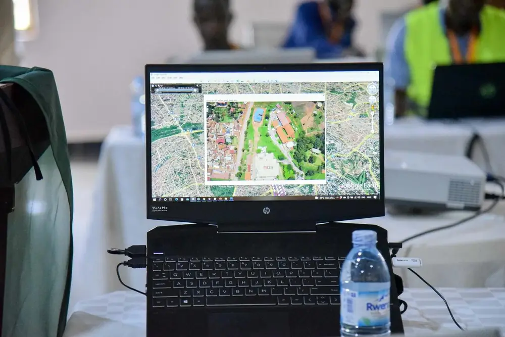 Mapkomp Surveyors — GIS & Digital Mapping